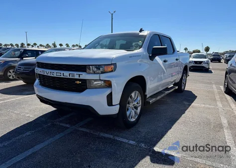 2021 Chevrolet Silverado C1500 Custom z USA, uszkodzony, nr VIN 1GCPWBEH8MZ151578